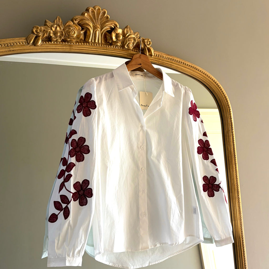 BLOUSE WIT BORDEAUX