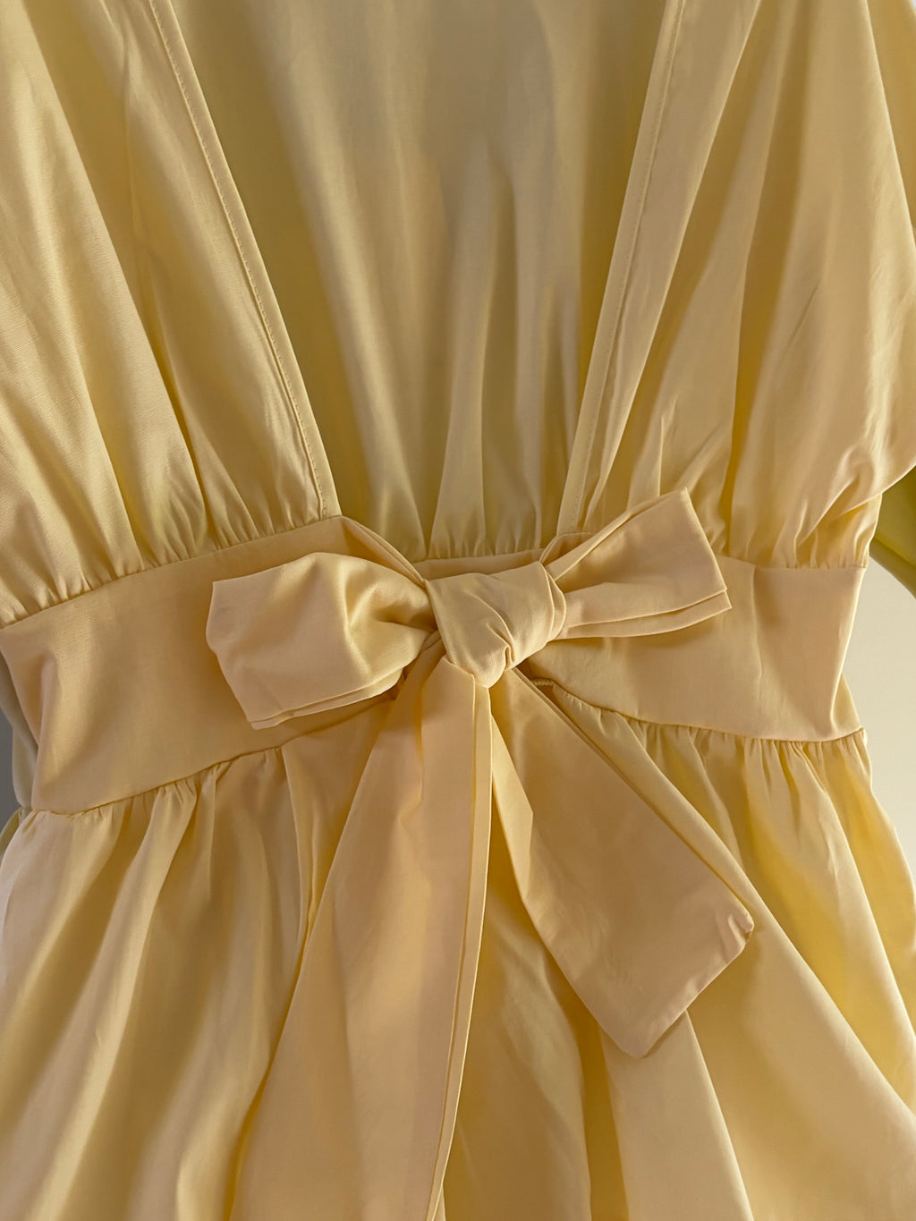 Blouse met strik geel