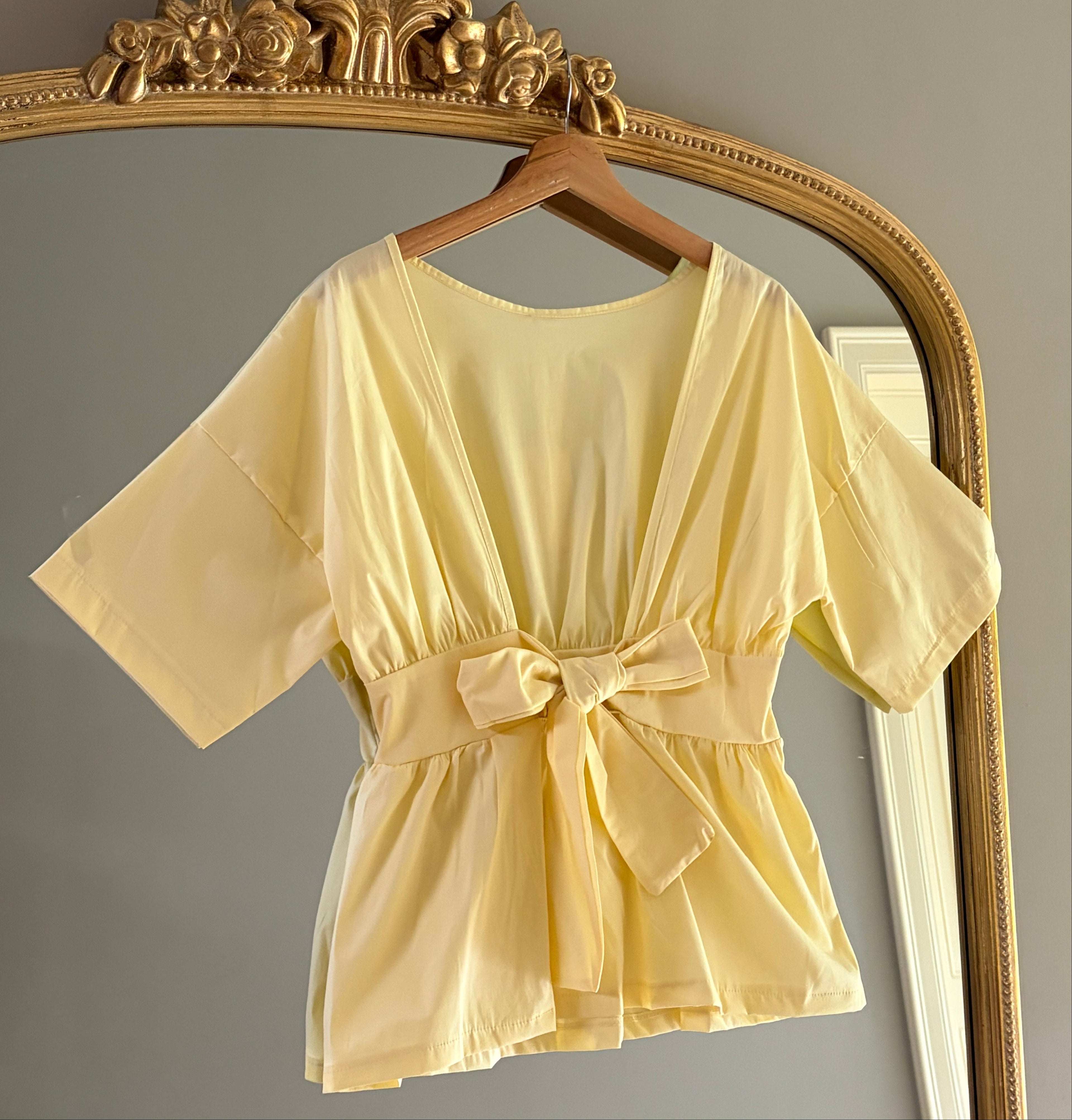 Blouse met strik geel
