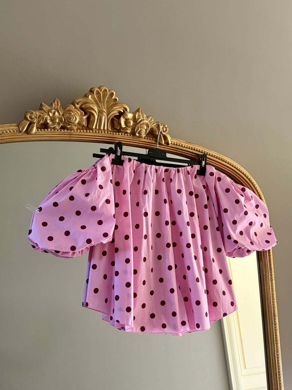 OFF SHOULDER BLOUSE