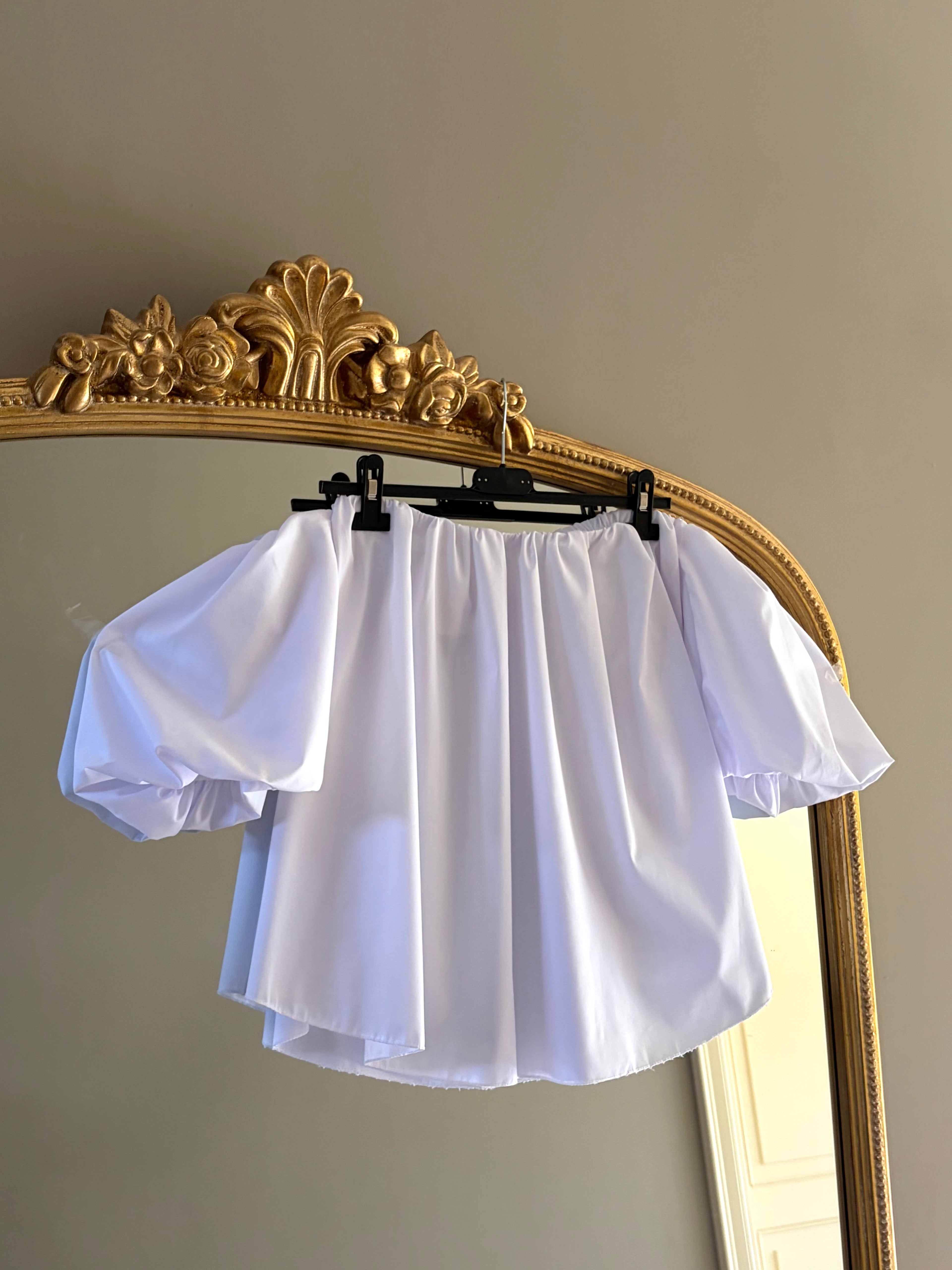OFF SHOULDER BLOUSE